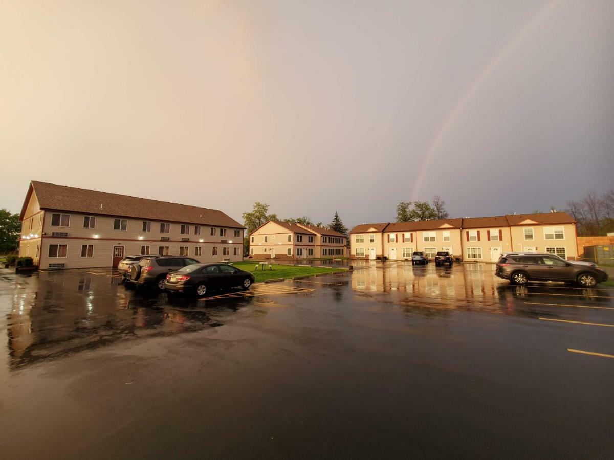 Stay Vacation Homes Niagara Falls Extérieur photo